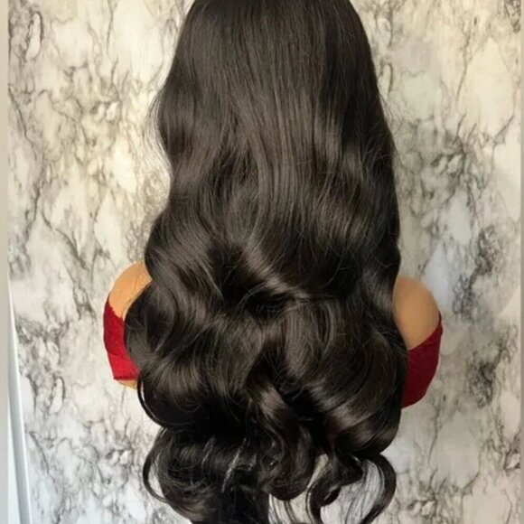 Wavy Long Black Wig - Picture 3 of 8